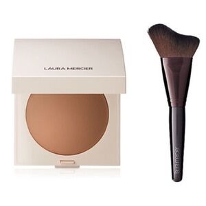 Laura Mercier Real Flawless Luminous Perfecting Pressed Powder & Powder Brush
